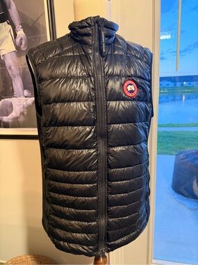 Canada Goose HyBridge Lite Vest Black Ripstop Down Vest XL